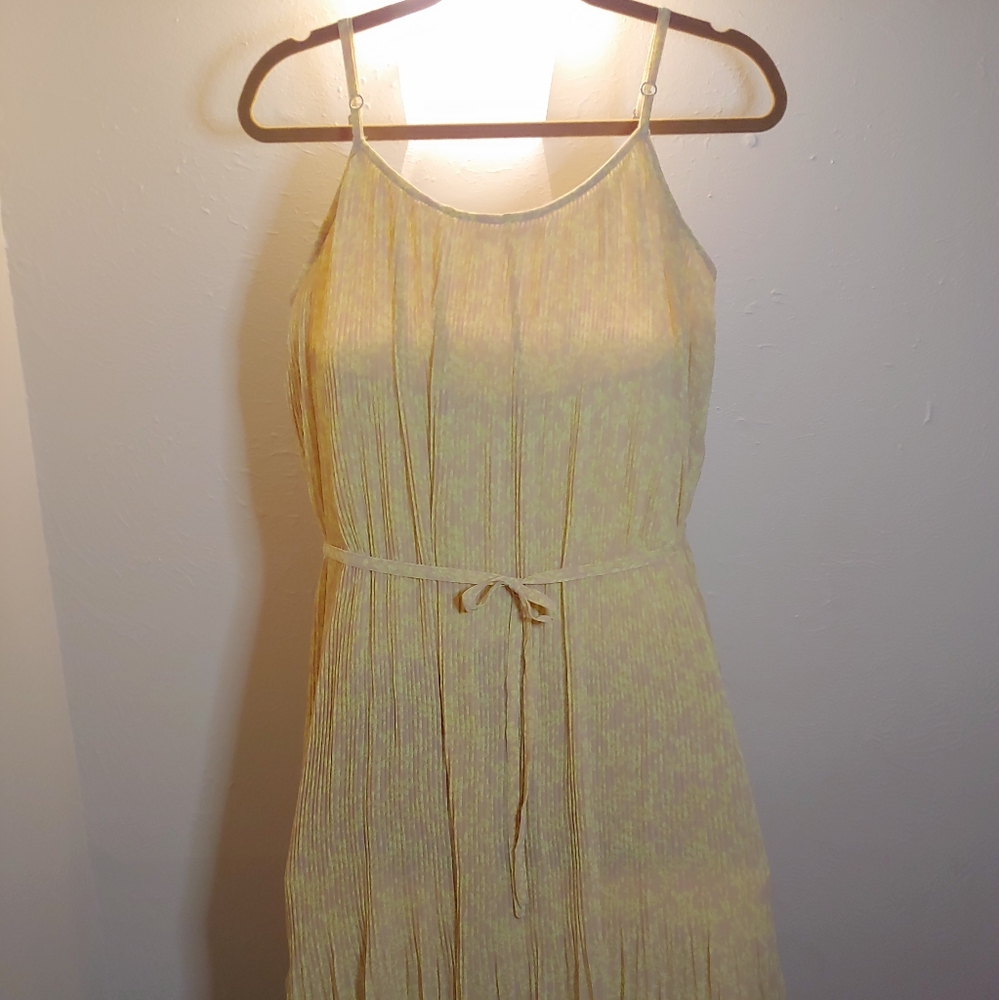 Old Navy Maternity Maxi Dress size Large